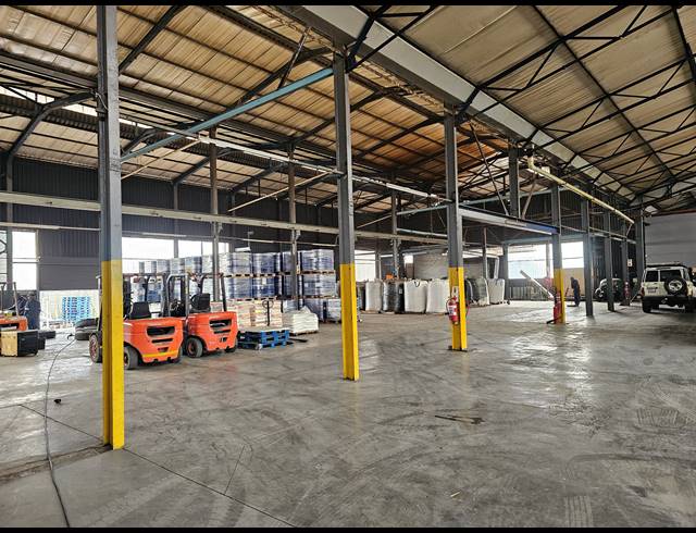 1,968M² WAREHOUSE TO LET IN ALRODE